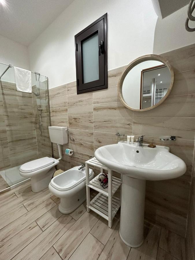סירקוזה Lucia'S Rooms מראה חיצוני תמונה
